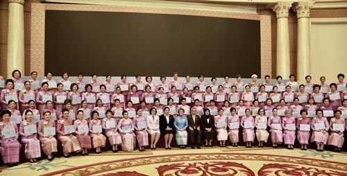 This image has an empty alt attribute; its file name is 8C7A2875.jpg
